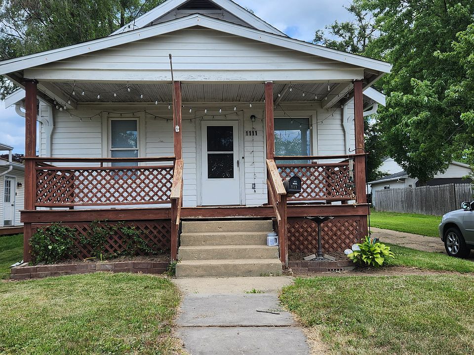 1st image of 1111 E Glen Ave