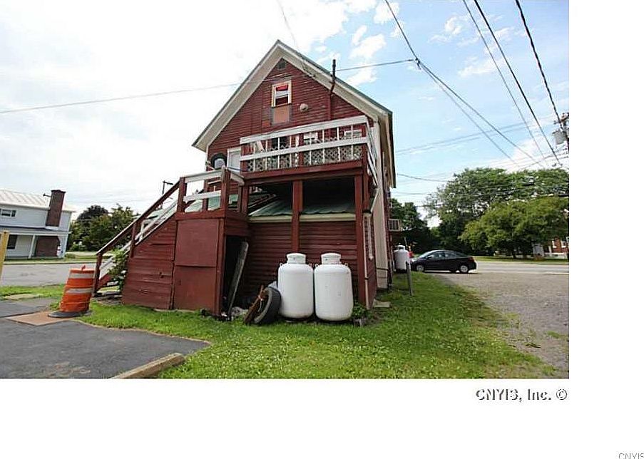 2nd image of 7 S Main St