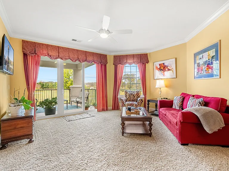 545 Rarity Bay Pkwy #206 — Photo 3