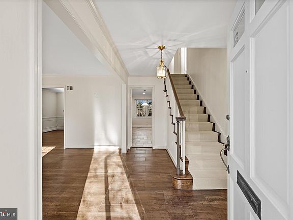 3rd image of 4238 50th St NW