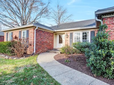 10509 Lawrencekirk Ct, Douglass Hills, KY, 40243