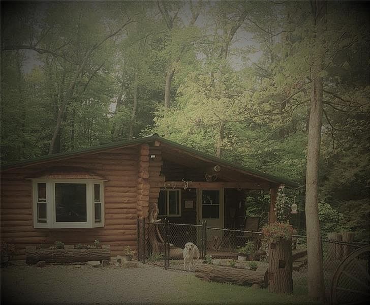 1st image of 188 Daniel Dr