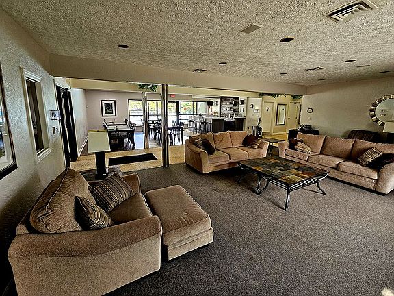 5th image of 4129 Blendon Way Dr