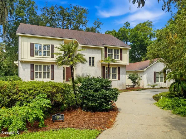 109 Tall Pine Rd, Saint Simons Island, GA 31522