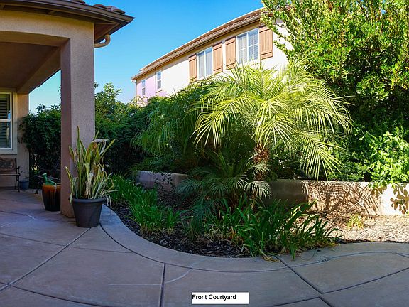 4th image of 1163 Vista Pointe Blvd