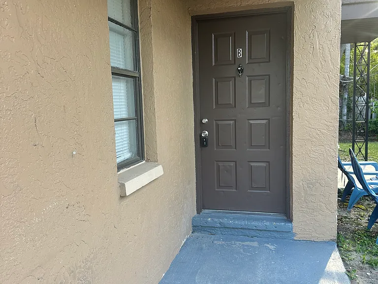 8426 Camden St #8426B — Photo 9