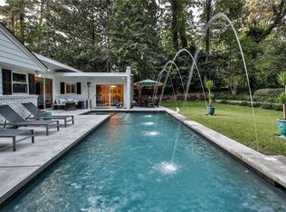 1595 Peachtree Battle Ave NW, Atlanta, GA 30327