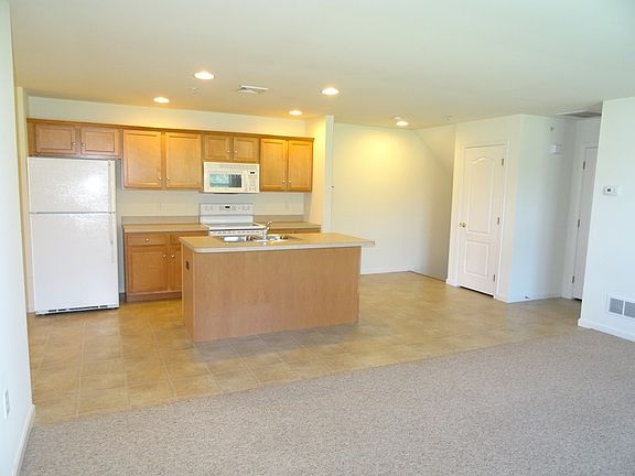 Living Room & Kitchen