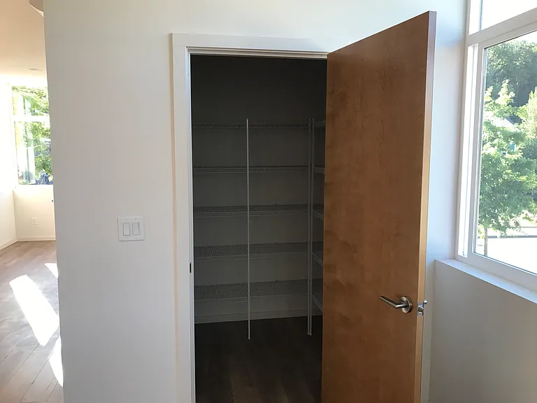 4046A Martin Luther King Jr Way S — Photo 41