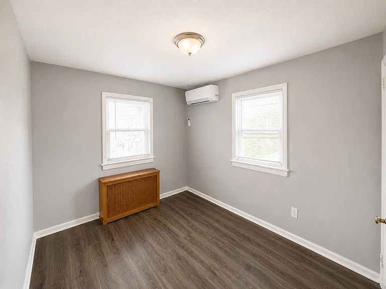 1112 Rivington St #2 — Photo 6