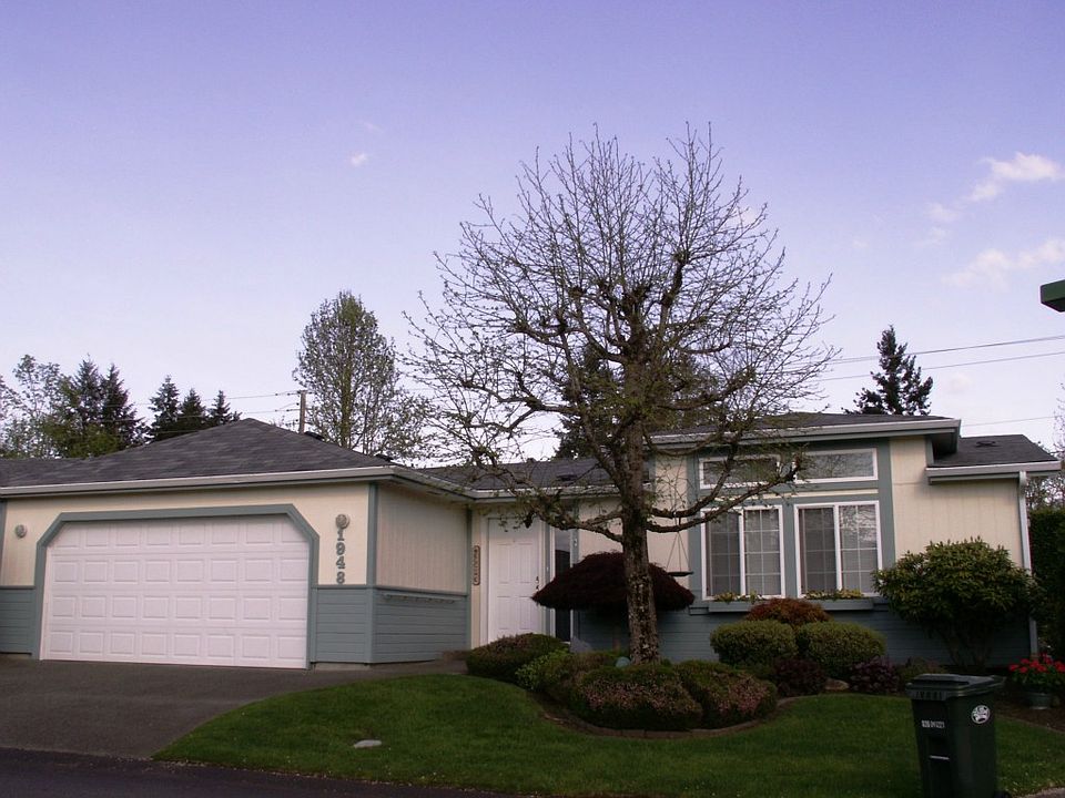 1st image of 1948 Hollyhock Ln SE #10