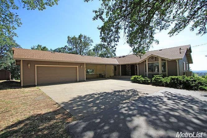 1st image of 6679 Runnymeade Dr