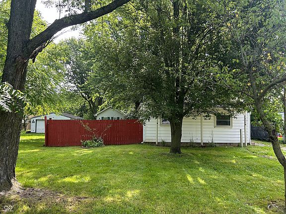 2nd image of 1237 S Leland Ave