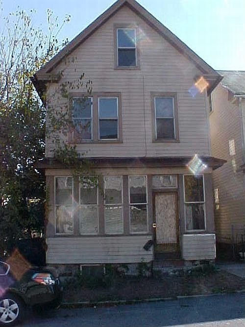 1st image of 1005 16th Ave