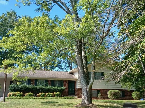 805 23rd St NW, Cleveland, TN 37311