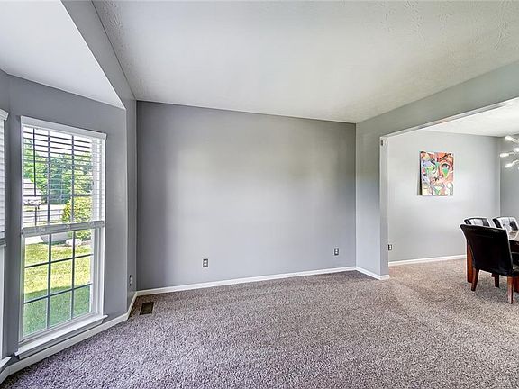 5th image of 6404 Riverbend Dr