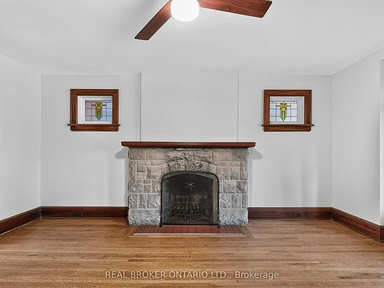 14 Mortimer Ave — Photo 7