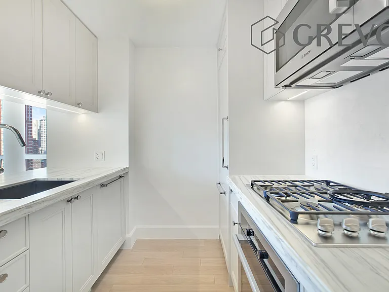 389 E 89th St #15G — Photo 10