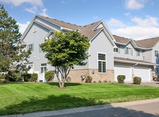 3027 Juniper Ln Unit E, Saint Paul, MN 55125