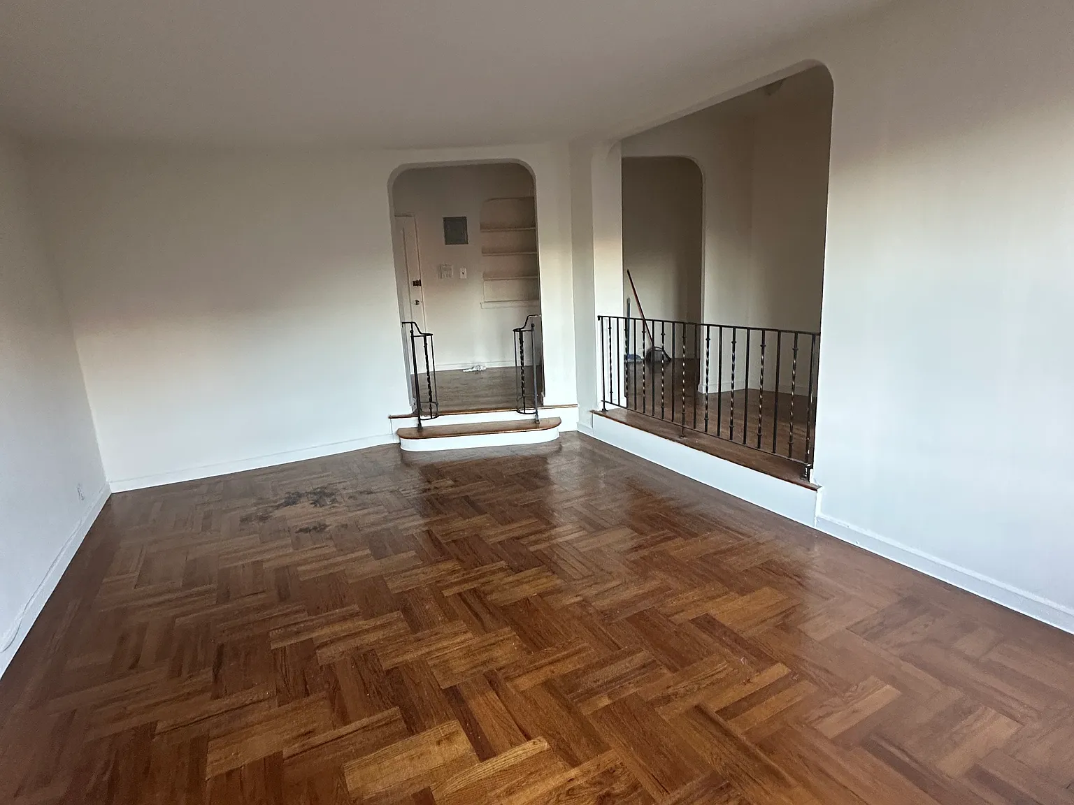 1 bed, $2,000 — Photo 3