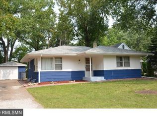 1927 Cope Ave E, Maplewood, MN 55109