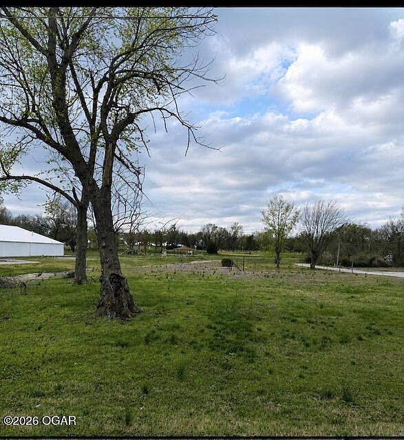 1st image of 2304 Iron Gates Rd #2