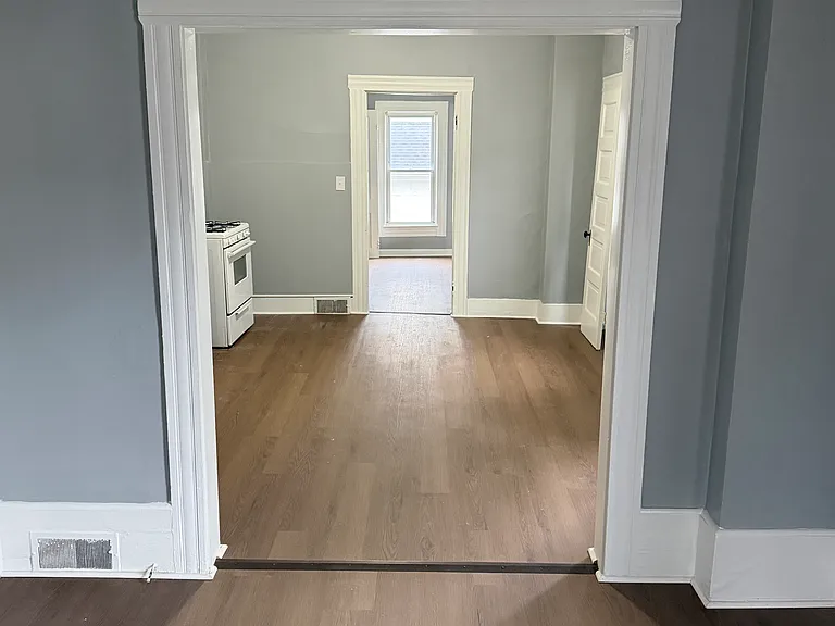 4126 Clybourne Ave #1-4 — Photo 9