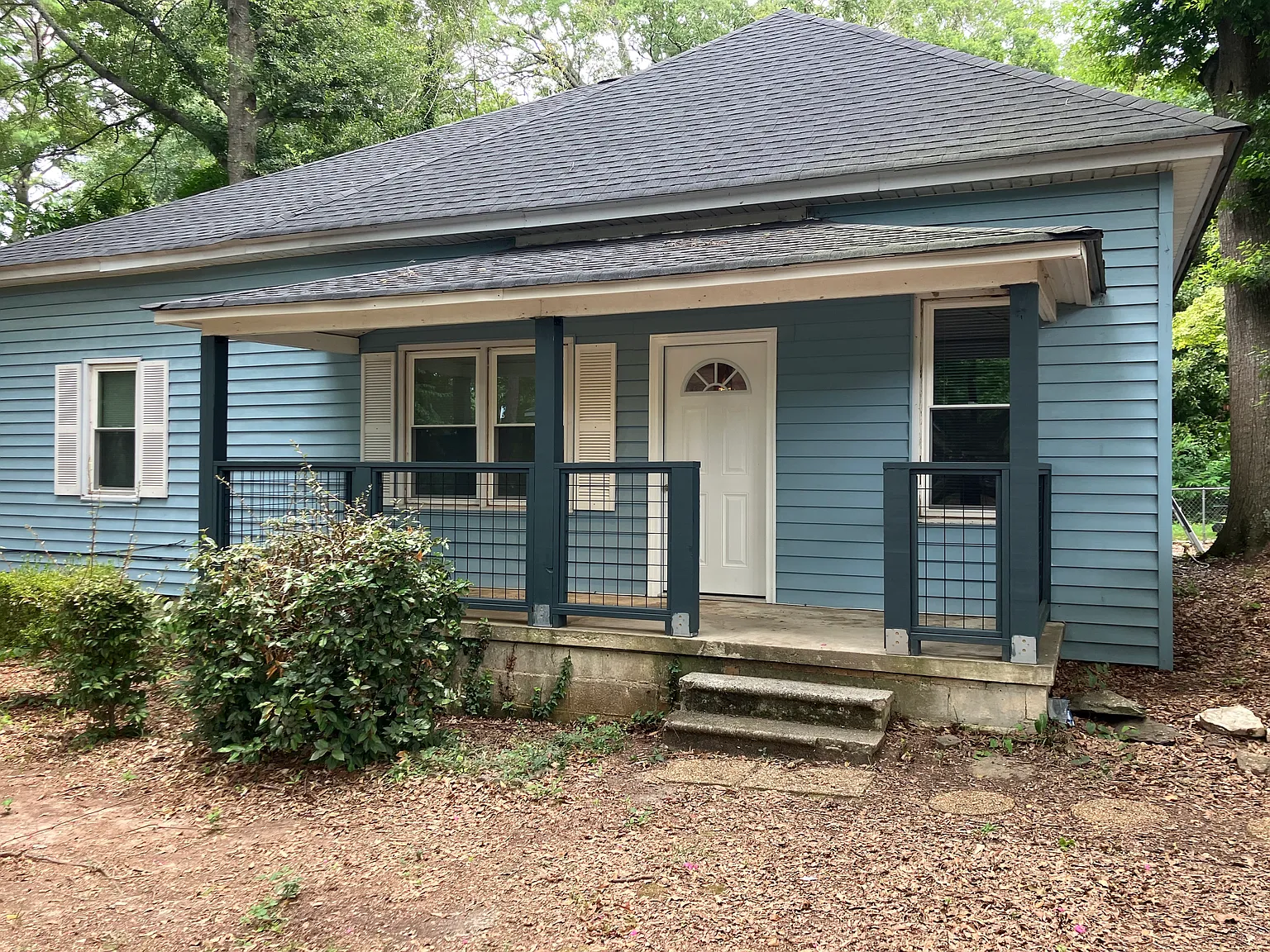 3 bed, $1,695 — Photo 1