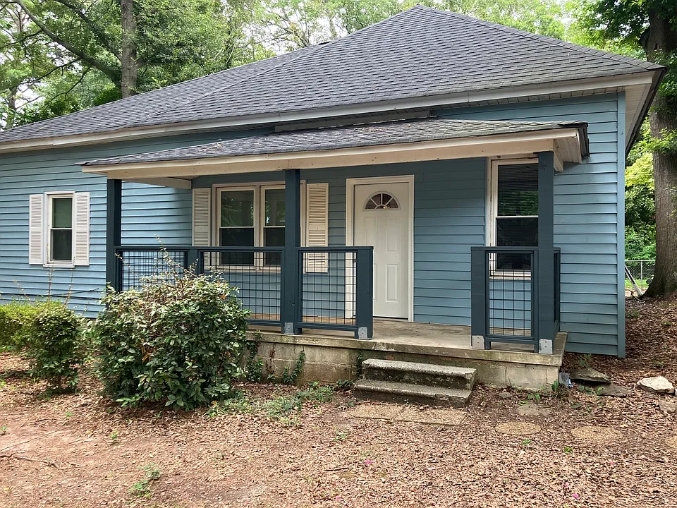 9 Cunningham Ave