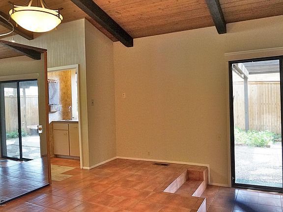 4th image of 3708 Julie Dr