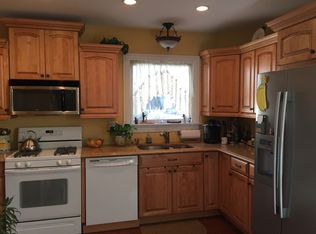 300 Covert Ave, New Hyde Park, NY 11040