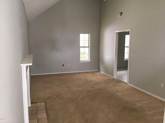 2nd image of 2386 Trafalgar Dr