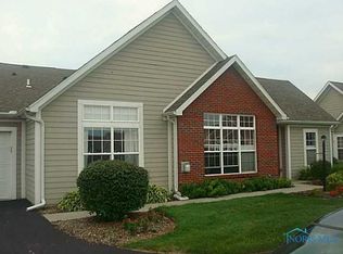7840 Greenville Xing, Waterville, OH 43566