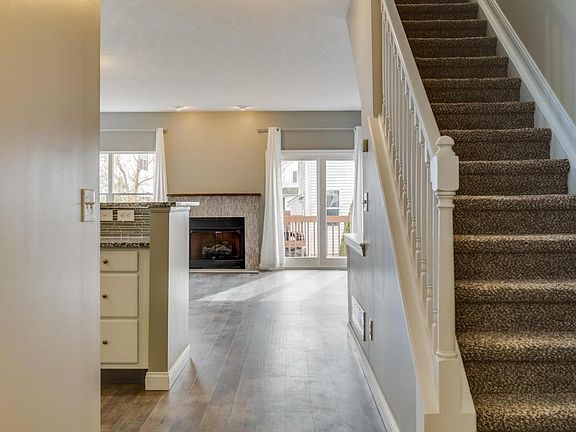 5th image of 5883 Darby Hill Ln