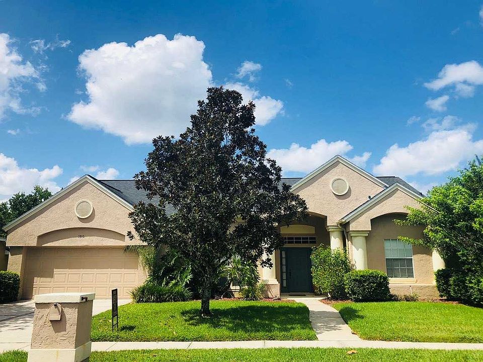 1st image of 3910 Carnaby Dr