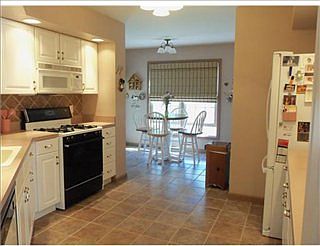 5th image of 3810 Fern Hill Dr