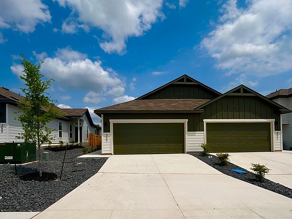 2nd image of 371 Nespral Dr