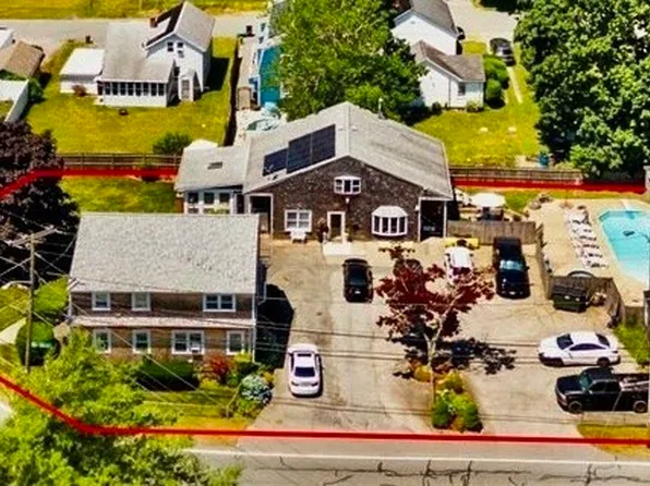 117 Pinehurst Ave, Swansea, MA 02777