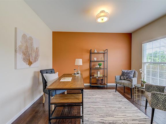 5th image of 16684 Cherry Hollow Ct