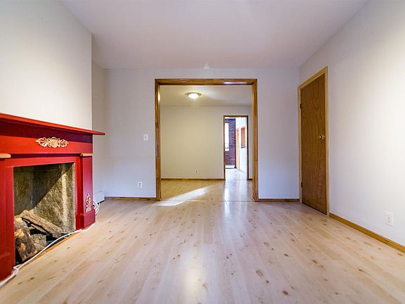 000_189_Kingsland_Avenue__2