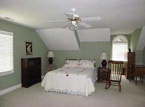 5th image of 1100 Sussex Dr