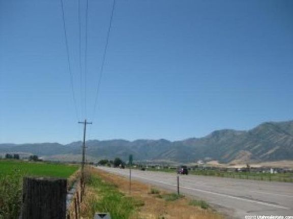 3rd image of 4345 S Highway 91