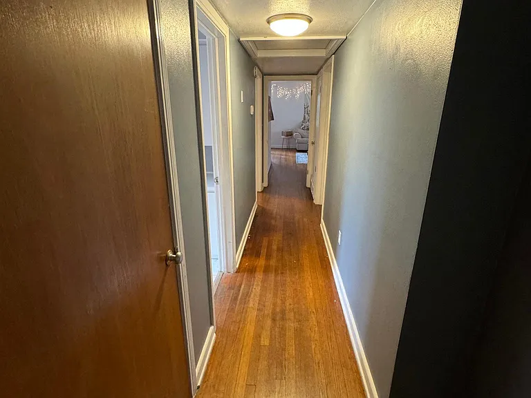 3125 W University Ave — Photo 12