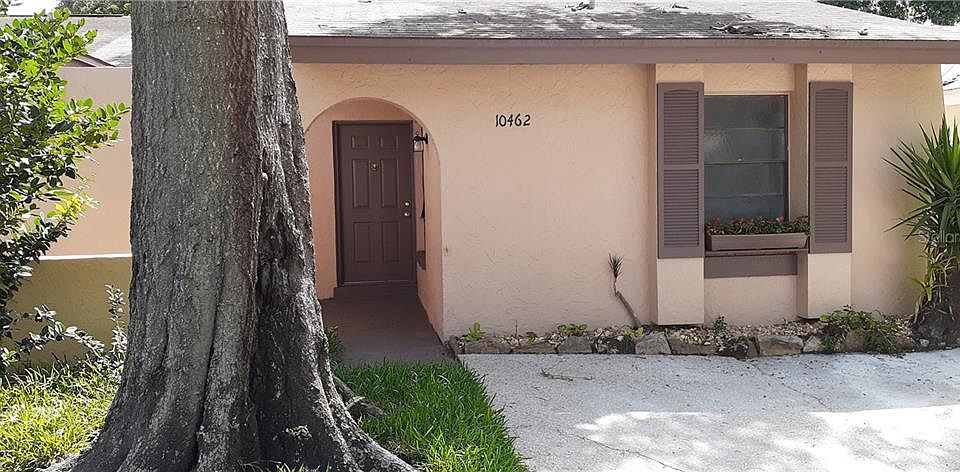 1st image of 10462 Rosemount Dr