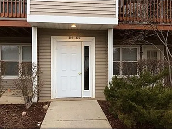 1307 Millbrook Trl, Ann Arbor, MI 48108