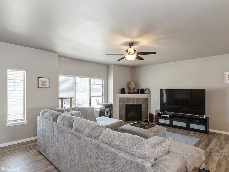 Rollins Pass Condominiums — Photo 30