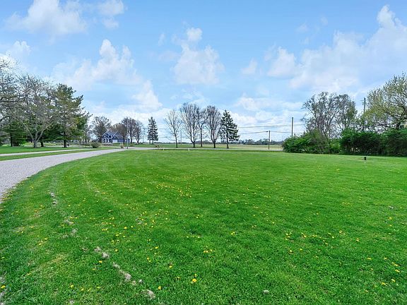 5th image of 1244 Lancaster Pike