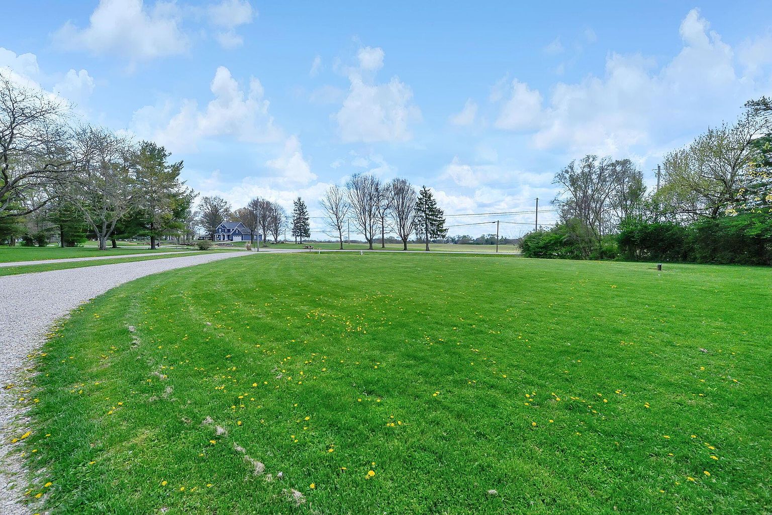Listing photo 5 for 1244 Lancaster Pike
