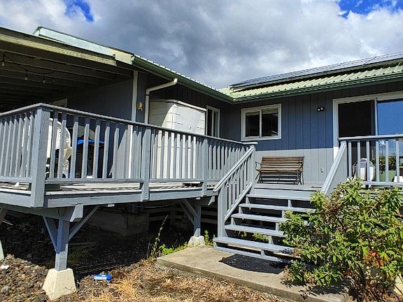 3rd image of 92-8435 Maile Dr