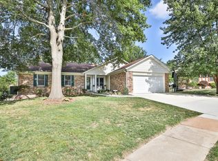 2735 Willow Ranch Ct, Saint Louis, MO 63129